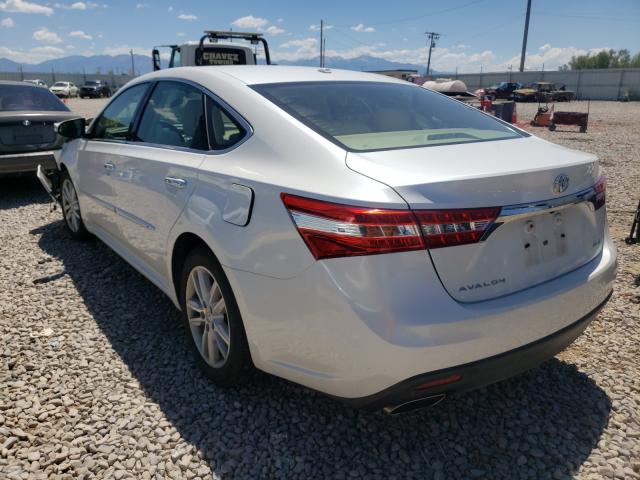 Photo 2 VIN: 4T1BK1EB5FU158608 - TOYOTA AVALON XLE 