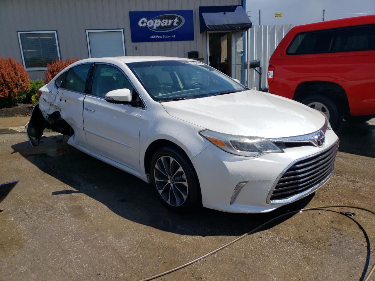 Photo 3 VIN: 4T1BK1EB5GU239156 - TOYOTA AVALON 