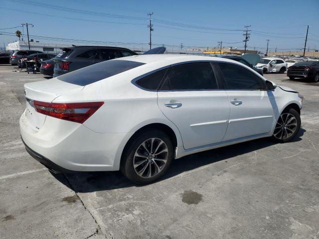 Photo 2 VIN: 4T1BK1EB5HU262681 - TOYOTA AVALON XLE 