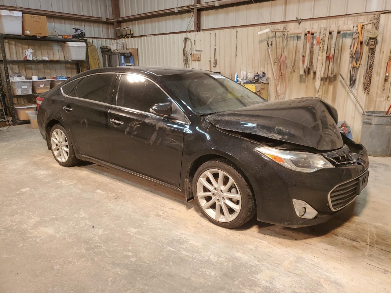 Photo 3 VIN: 4T1BK1EB6DU032884 - TOYOTA AVALON 