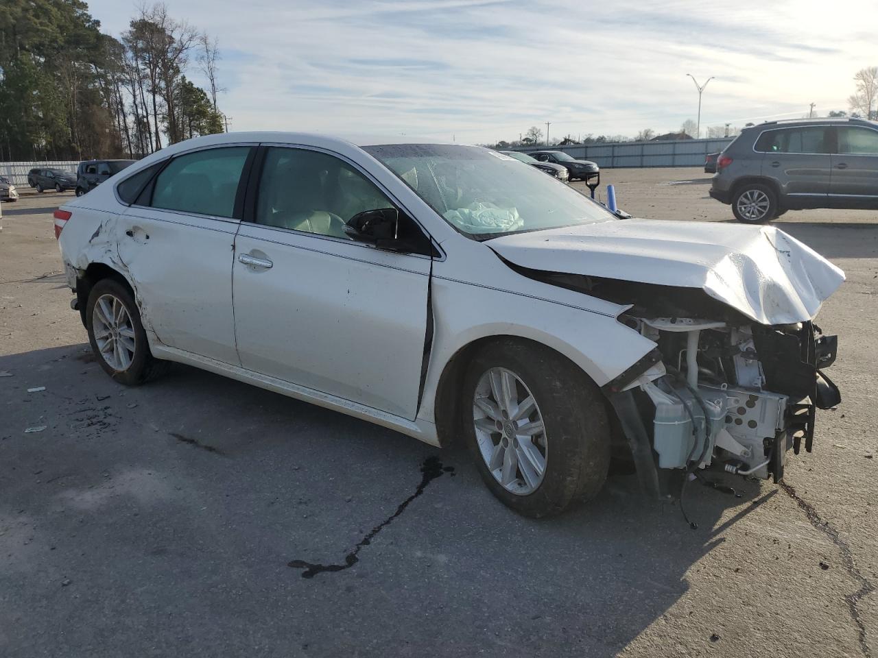 Photo 3 VIN: 4T1BK1EB6DU051550 - TOYOTA AVALON 