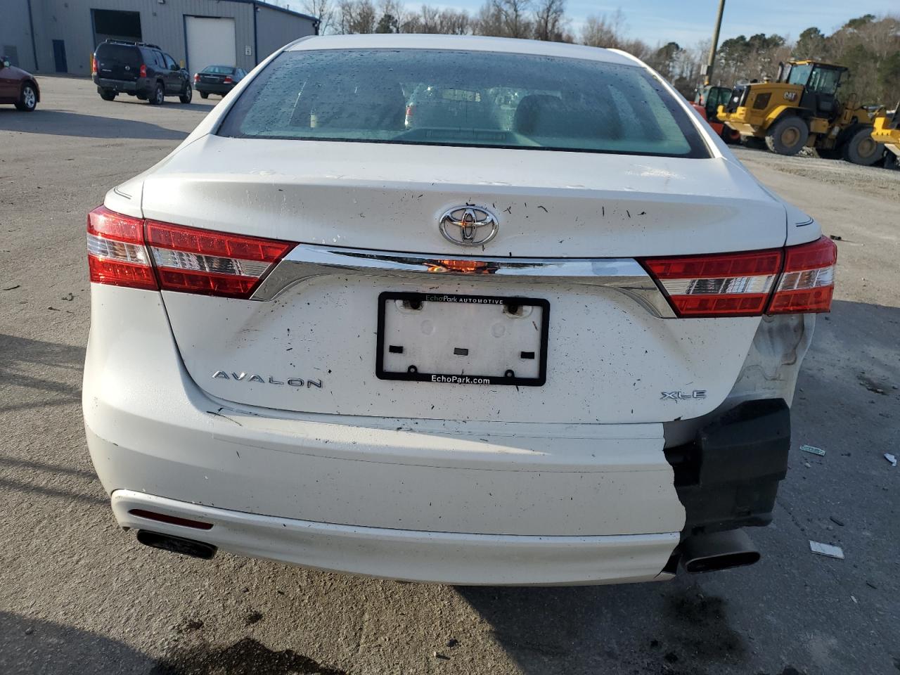 Photo 5 VIN: 4T1BK1EB6DU051550 - TOYOTA AVALON 