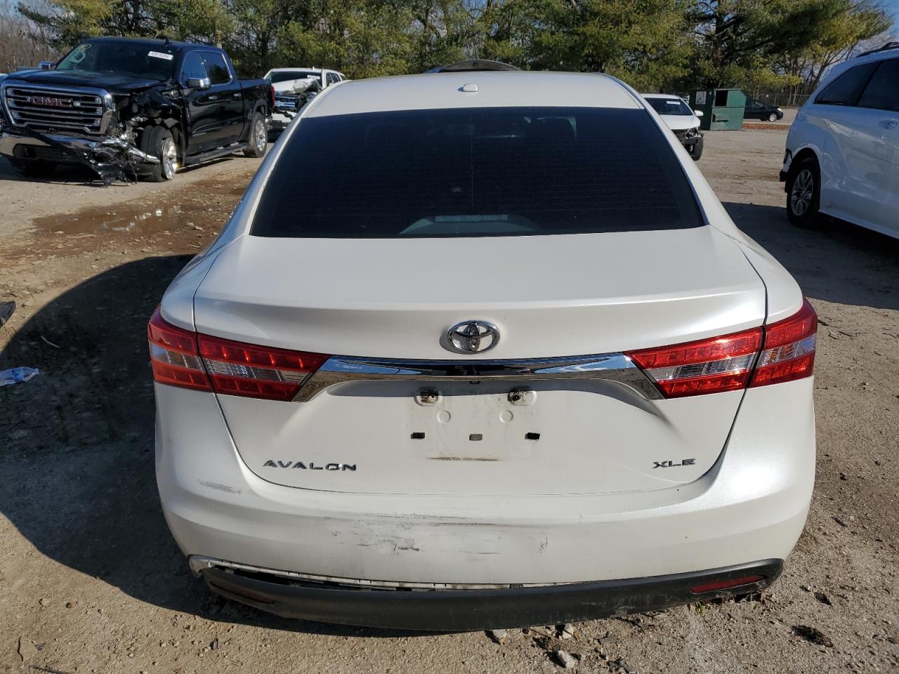 Photo 5 VIN: 4T1BK1EB7DU042436 - TOYOTA AVALON 