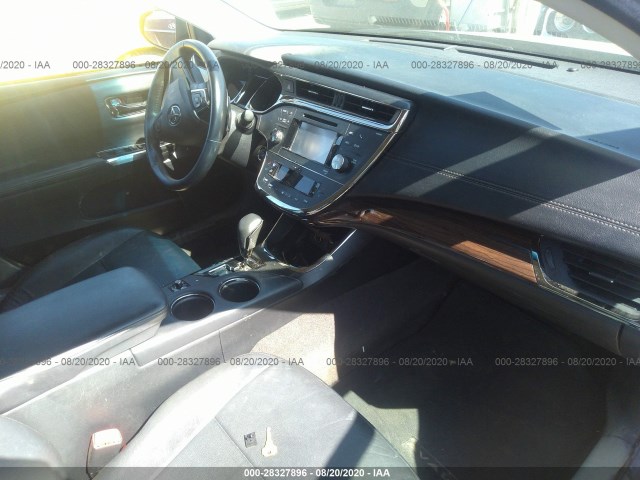 Photo 4 VIN: 4T1BK1EB7DU074657 - TOYOTA AVALON 