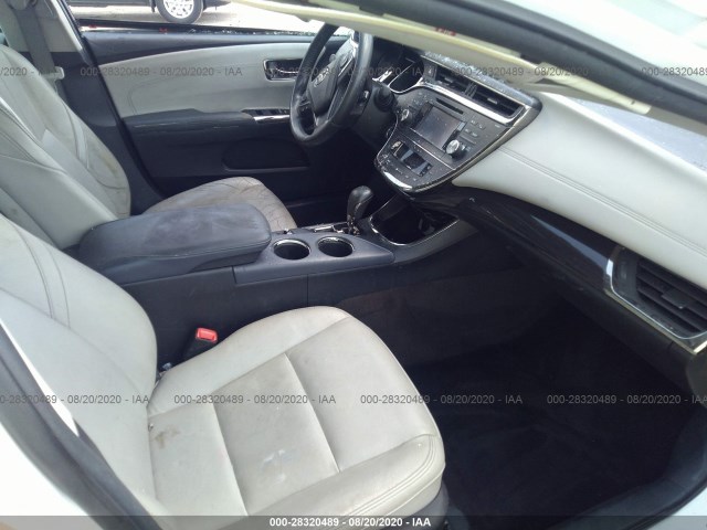 Photo 4 VIN: 4T1BK1EB7EU105195 - TOYOTA AVALON 