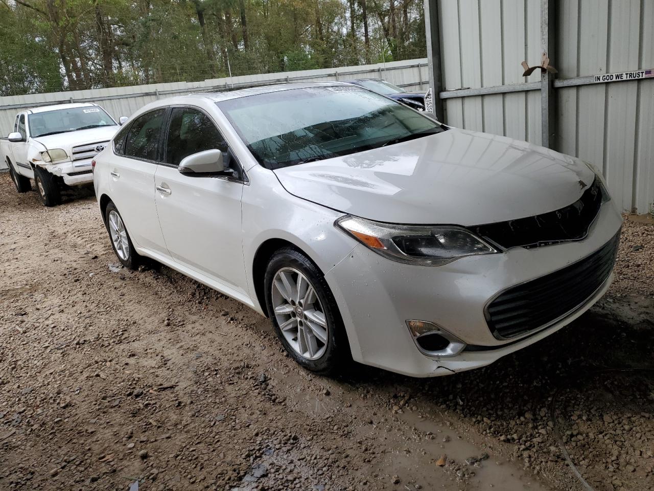 Photo 3 VIN: 4T1BK1EB7FU151336 - TOYOTA AVALON 