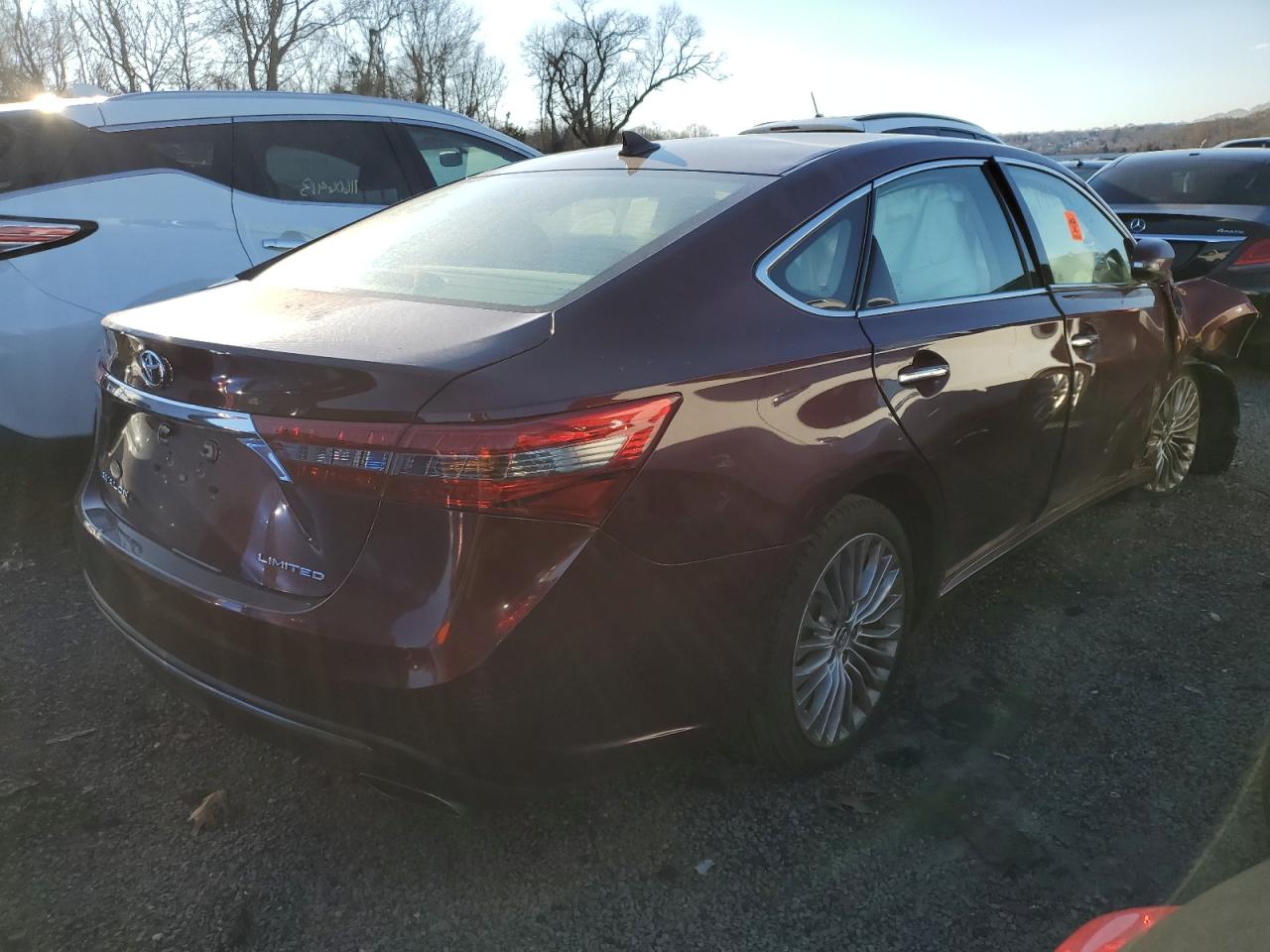 Photo 2 VIN: 4T1BK1EB7GU207549 - TOYOTA AVALON 