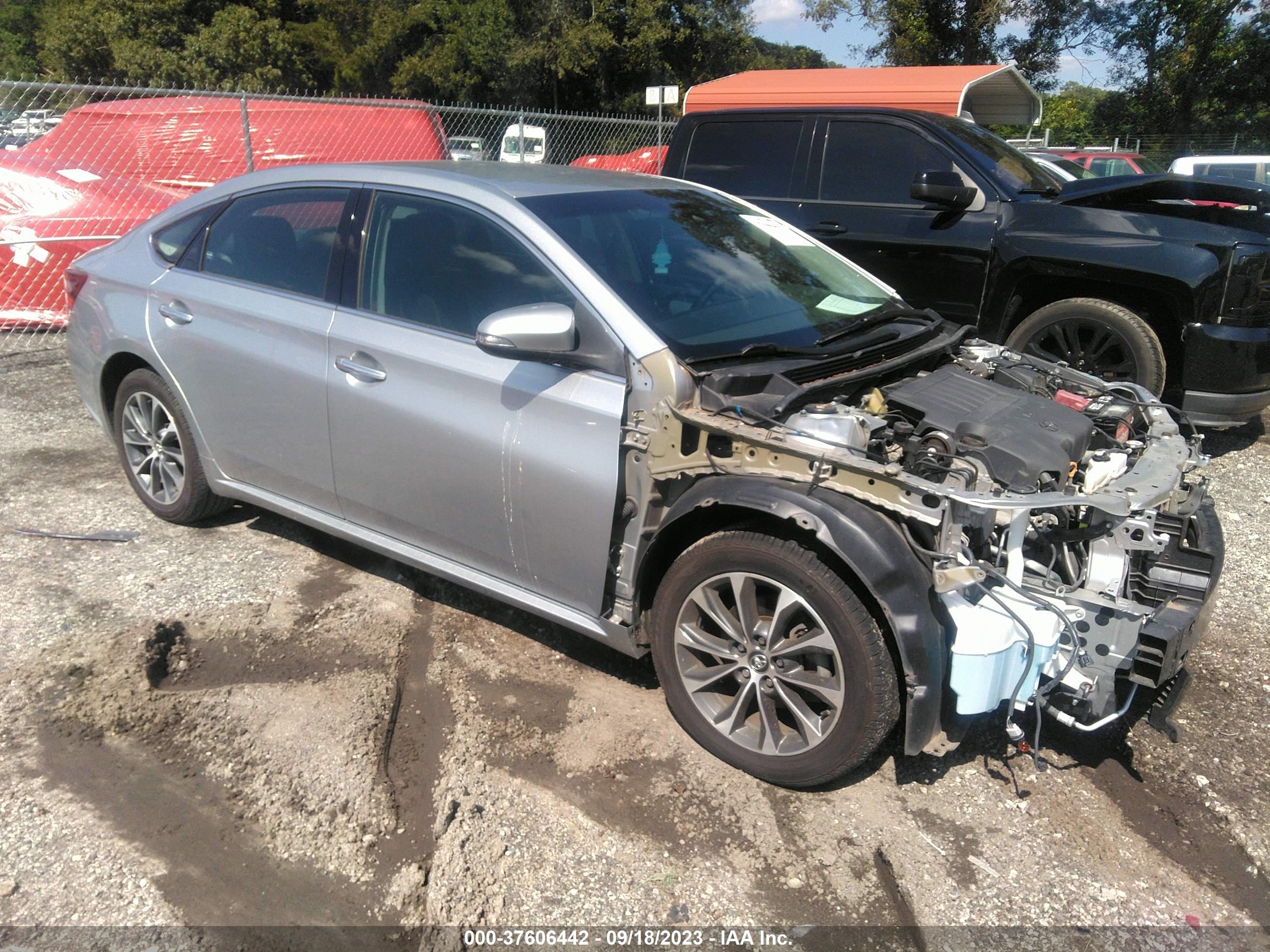 Photo 0 VIN: 4T1BK1EB7JU280105 - TOYOTA AVALON 