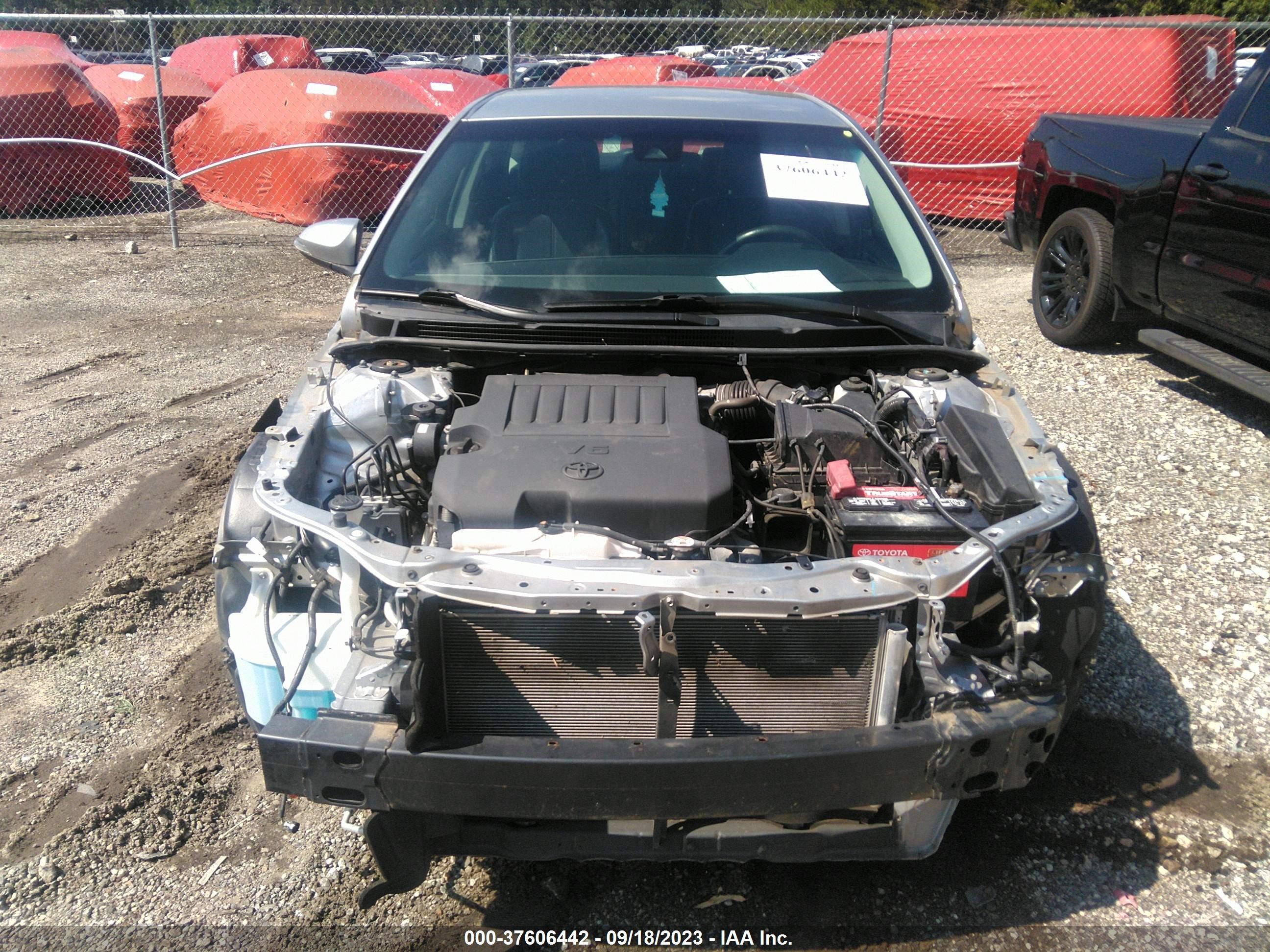 Photo 12 VIN: 4T1BK1EB7JU280105 - TOYOTA AVALON 