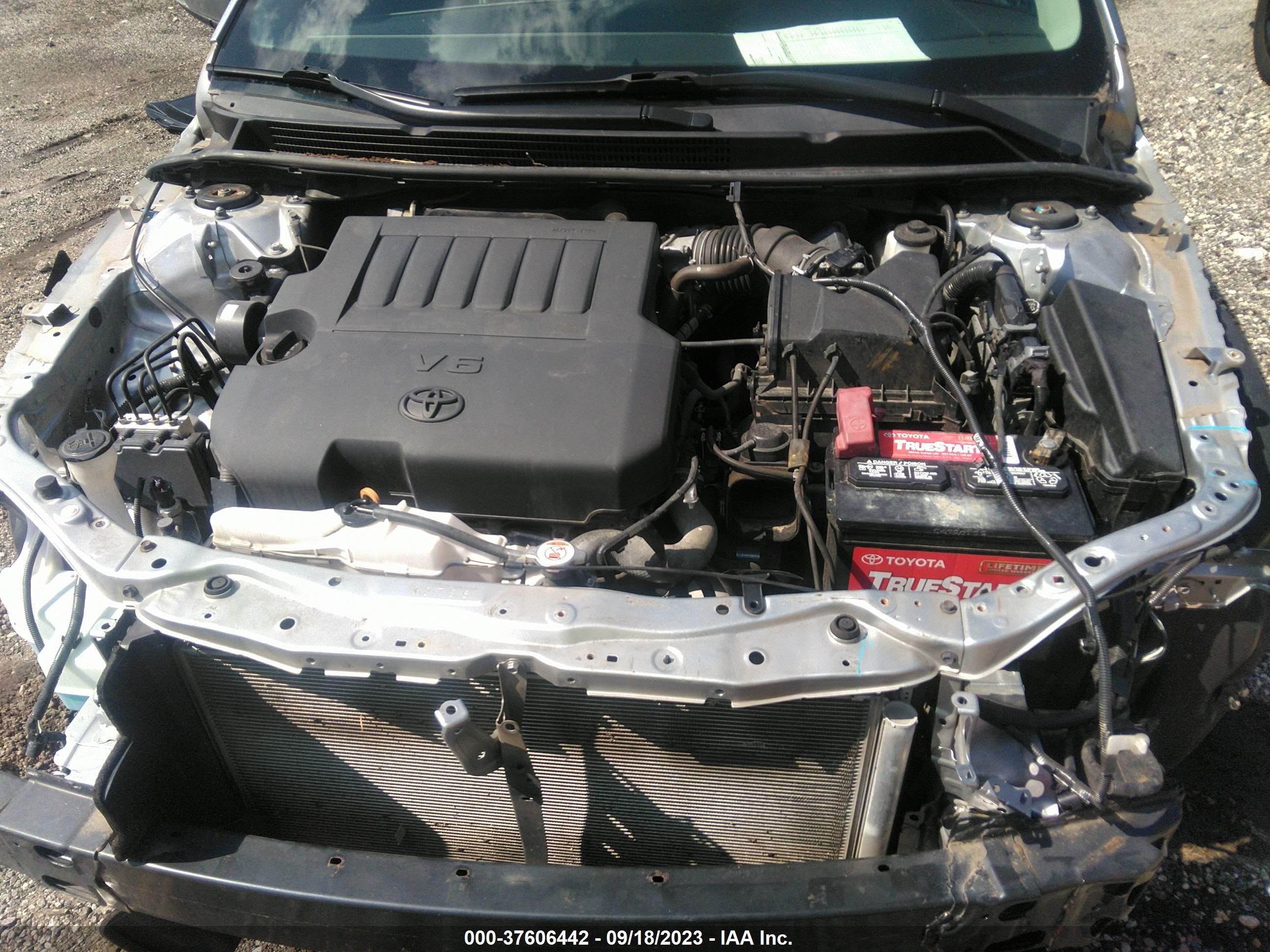 Photo 9 VIN: 4T1BK1EB7JU280105 - TOYOTA AVALON 