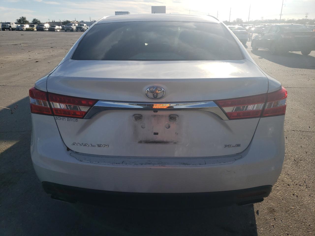 Photo 5 VIN: 4T1BK1EB8DU039755 - TOYOTA AVALON 