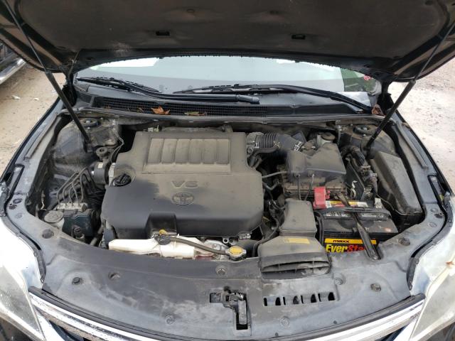 Photo 6 VIN: 4T1BK1EB8DU059049 - TOYOTA AVALON BAS 