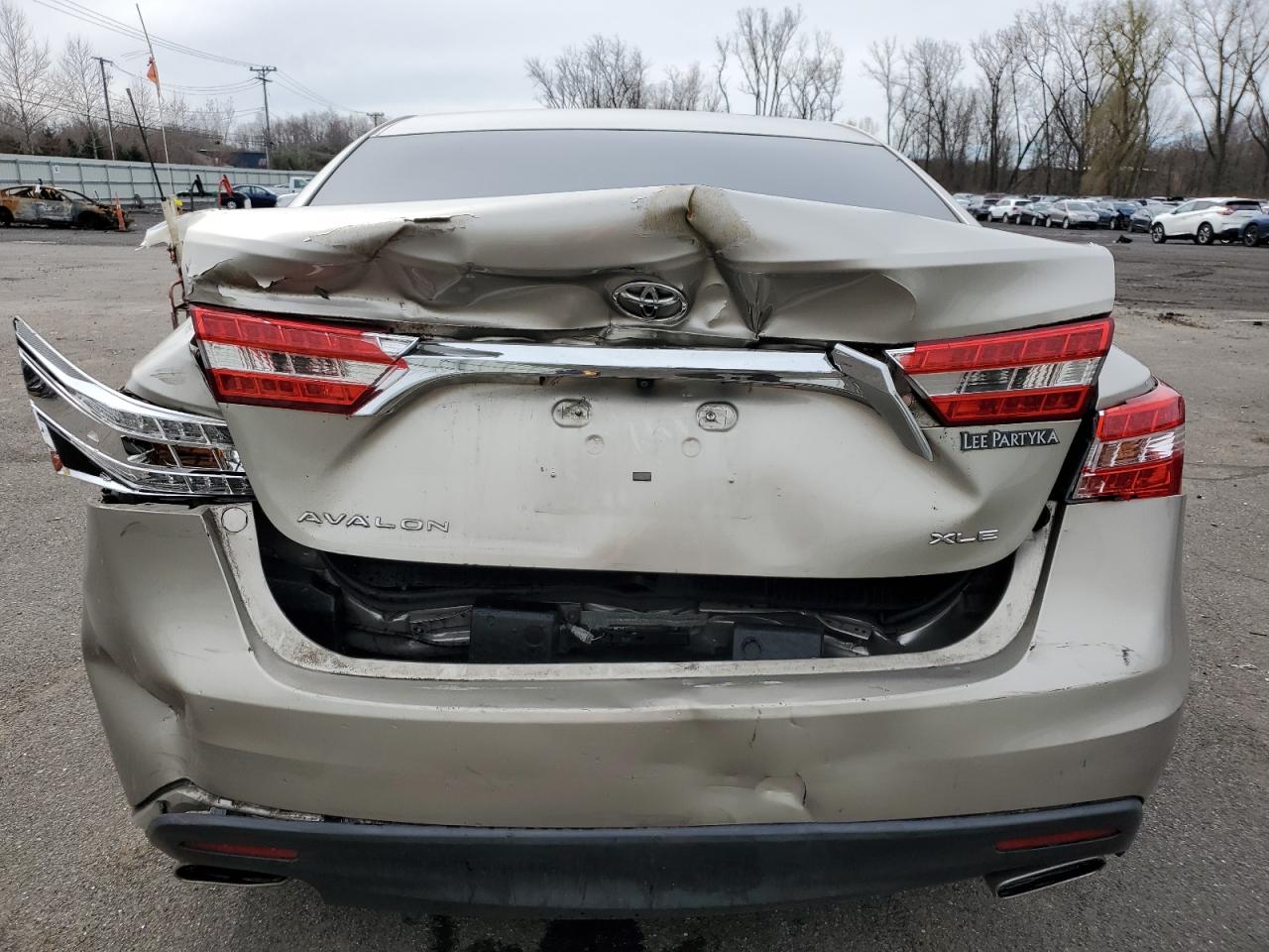 Photo 5 VIN: 4T1BK1EB8DU063506 - TOYOTA AVALON 