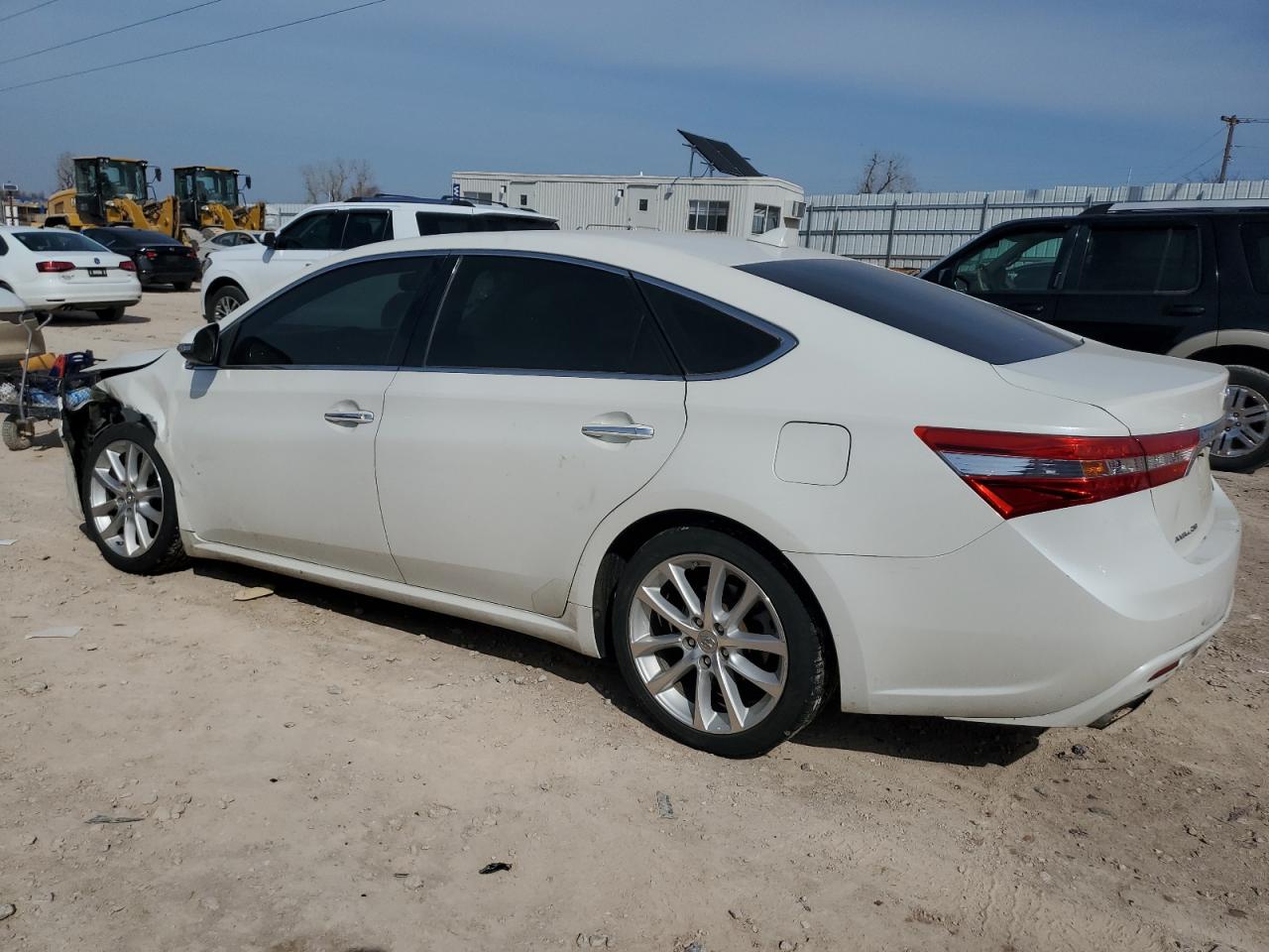 Photo 1 VIN: 4T1BK1EB8EU119235 - TOYOTA AVALON 