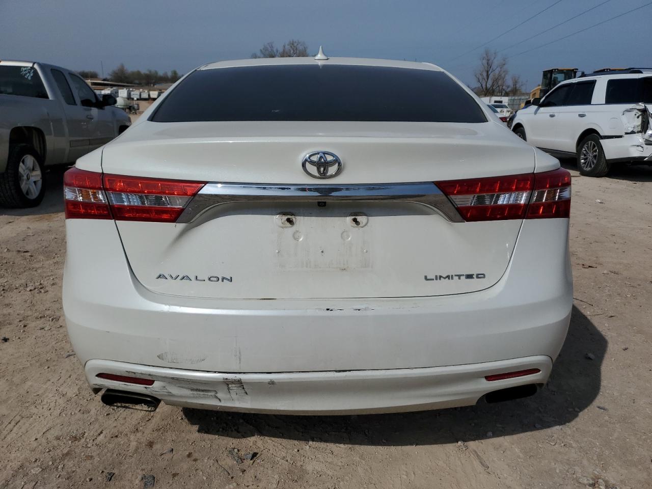 Photo 5 VIN: 4T1BK1EB8EU119235 - TOYOTA AVALON 