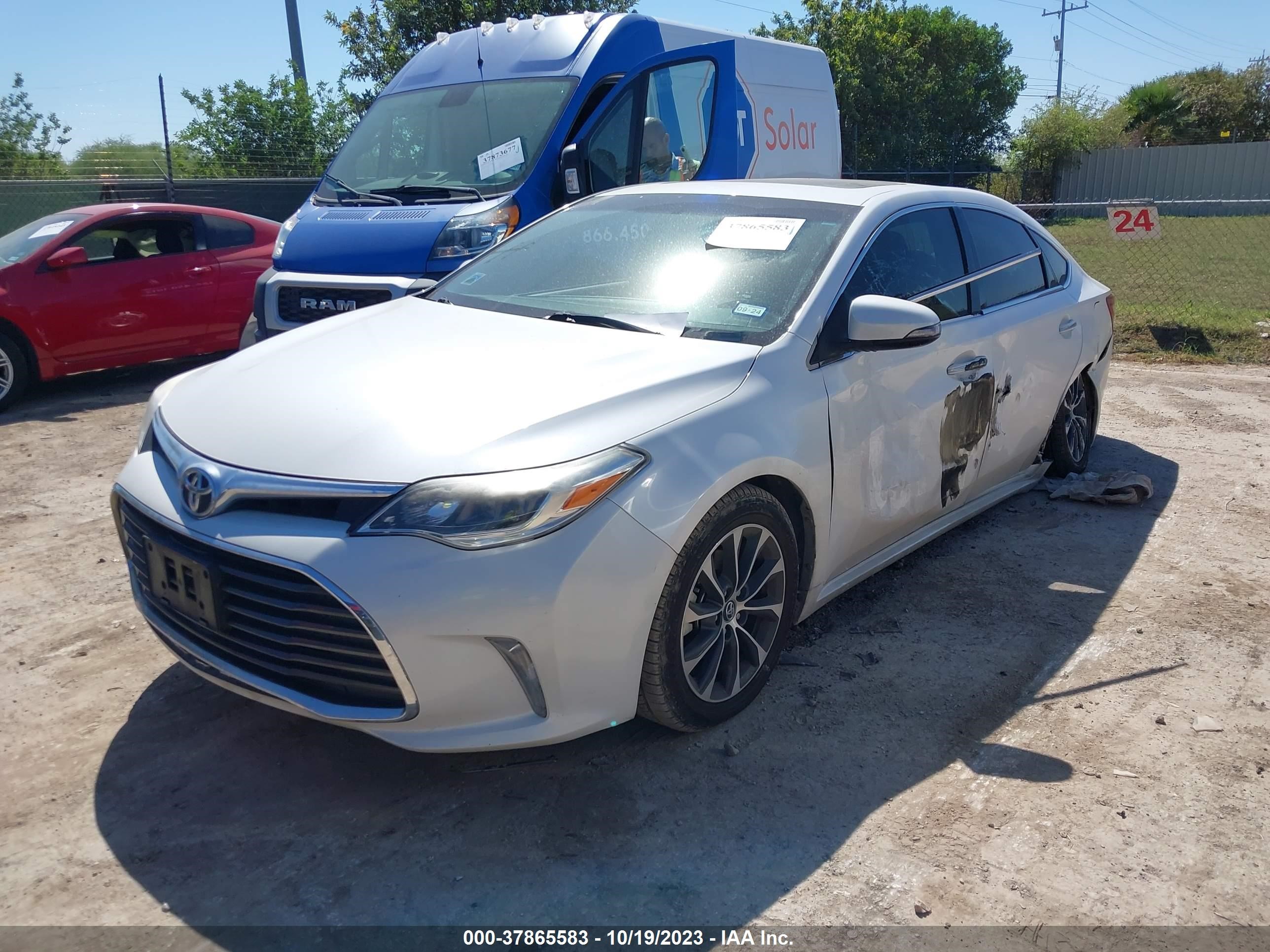 Photo 1 VIN: 4T1BK1EB8GU236204 - TOYOTA AVALON 