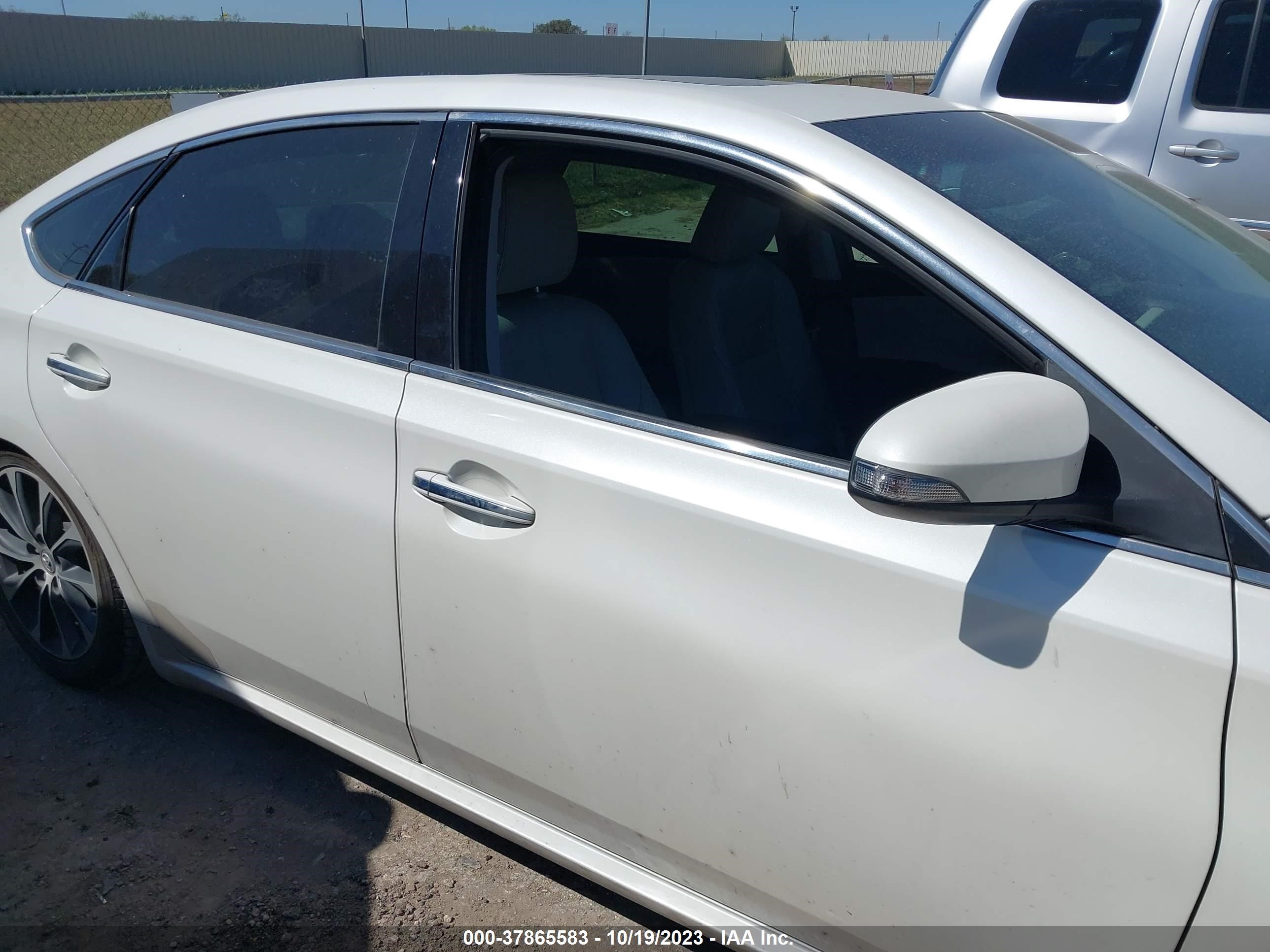 Photo 12 VIN: 4T1BK1EB8GU236204 - TOYOTA AVALON 