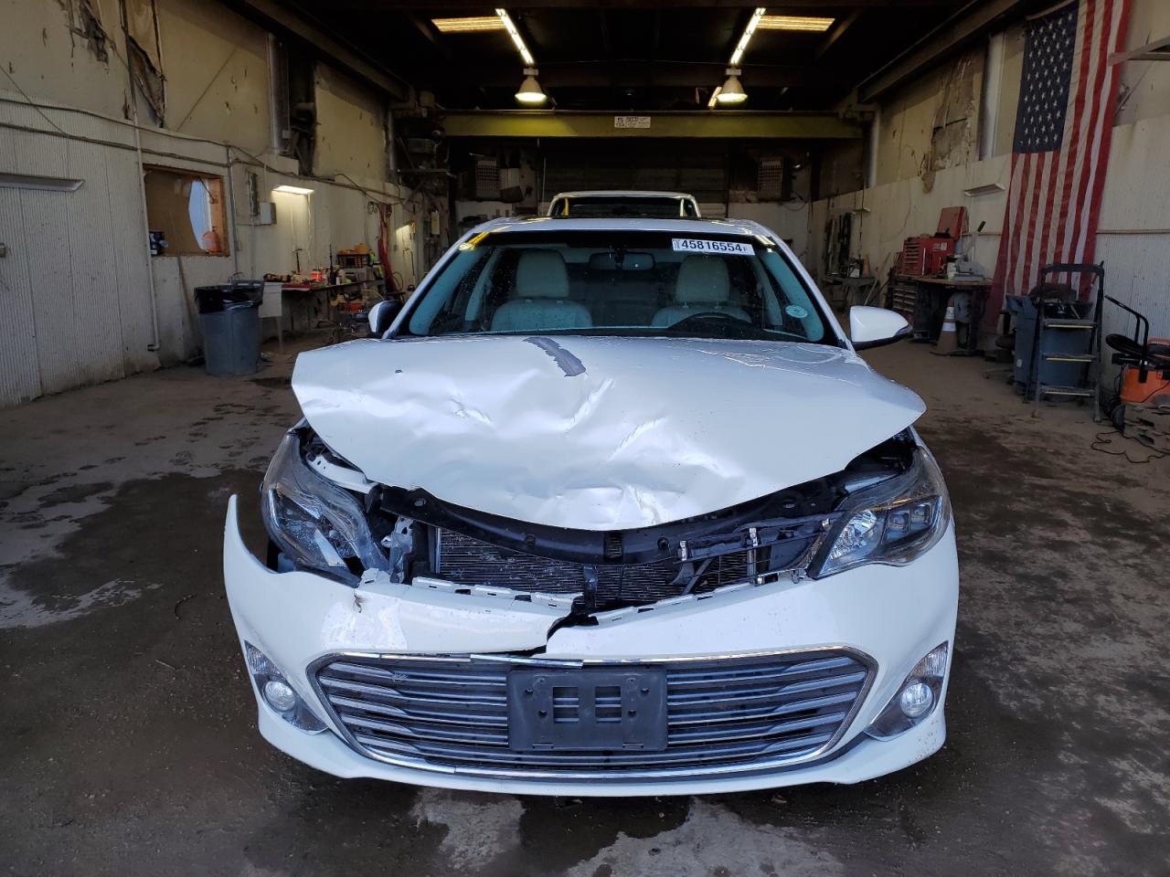 Photo 4 VIN: 4T1BK1EB9DU032135 - TOYOTA AVALON 