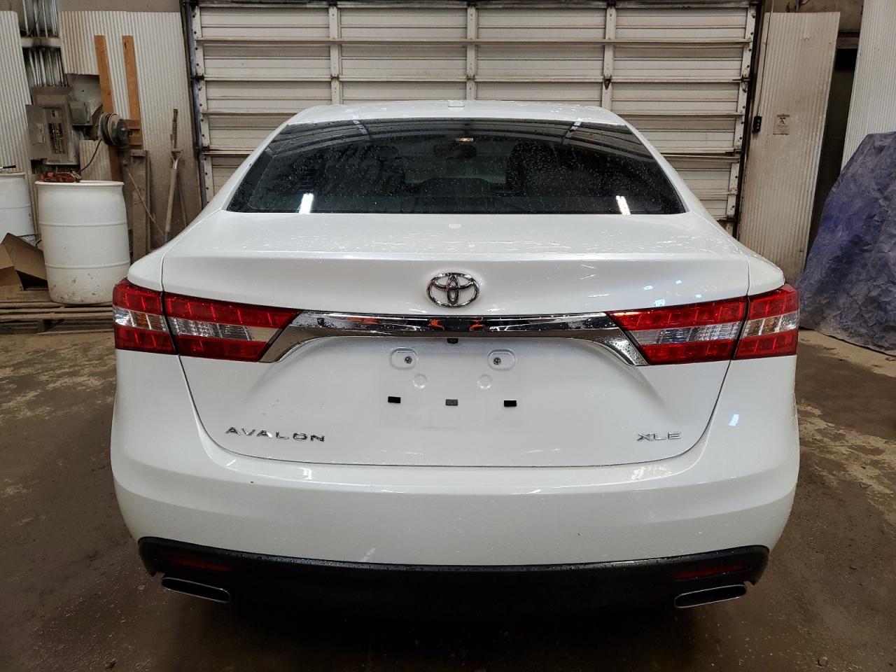 Photo 5 VIN: 4T1BK1EB9DU032135 - TOYOTA AVALON 