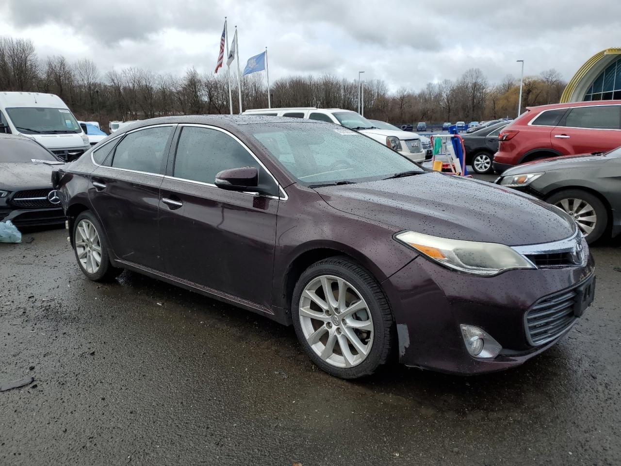 Photo 3 VIN: 4T1BK1EB9DU062381 - TOYOTA AVALON 