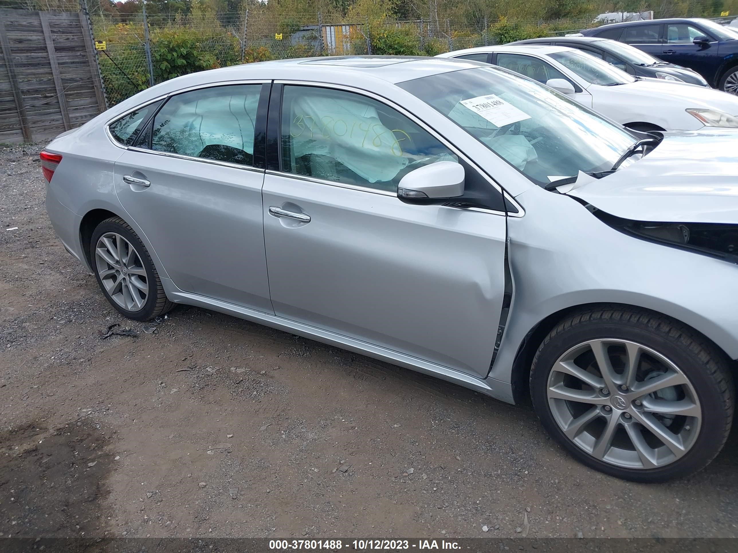 Photo 12 VIN: 4T1BK1EB9EU105456 - TOYOTA AVALON 