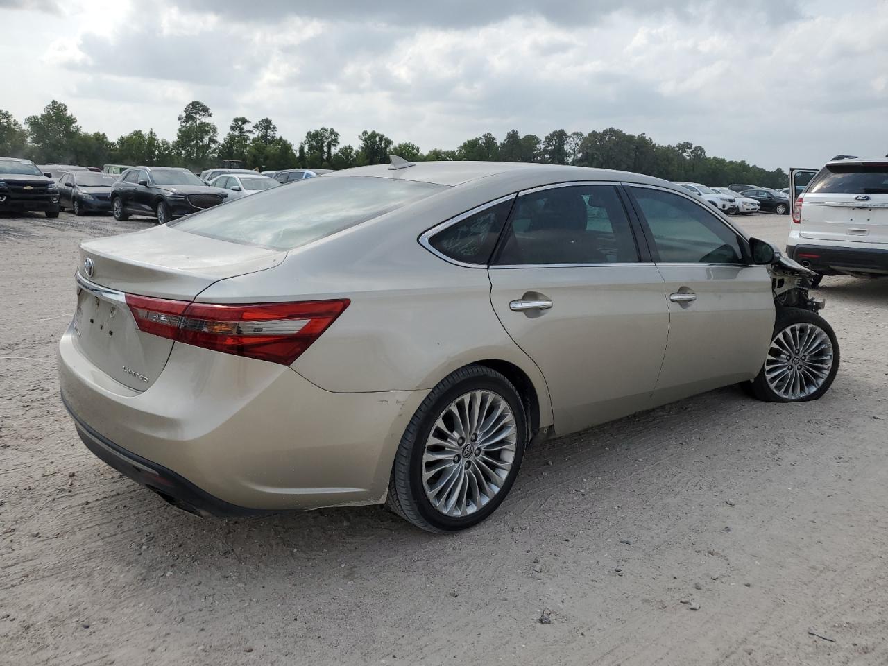 Photo 2 VIN: 4T1BK1EB9GU207486 - TOYOTA AVALON 