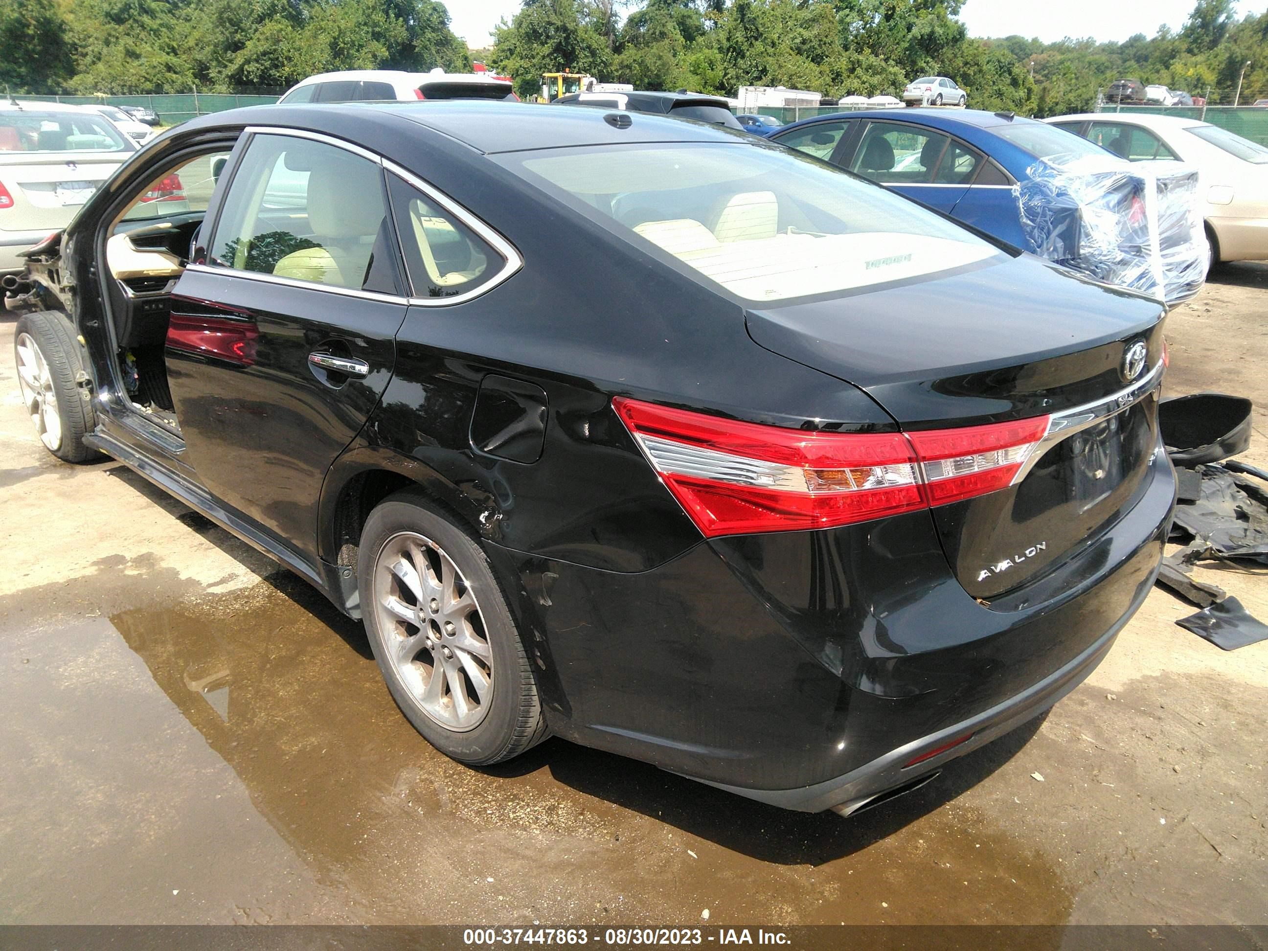 Photo 2 VIN: 4T1BK1EBXDU008989 - TOYOTA AVALON 