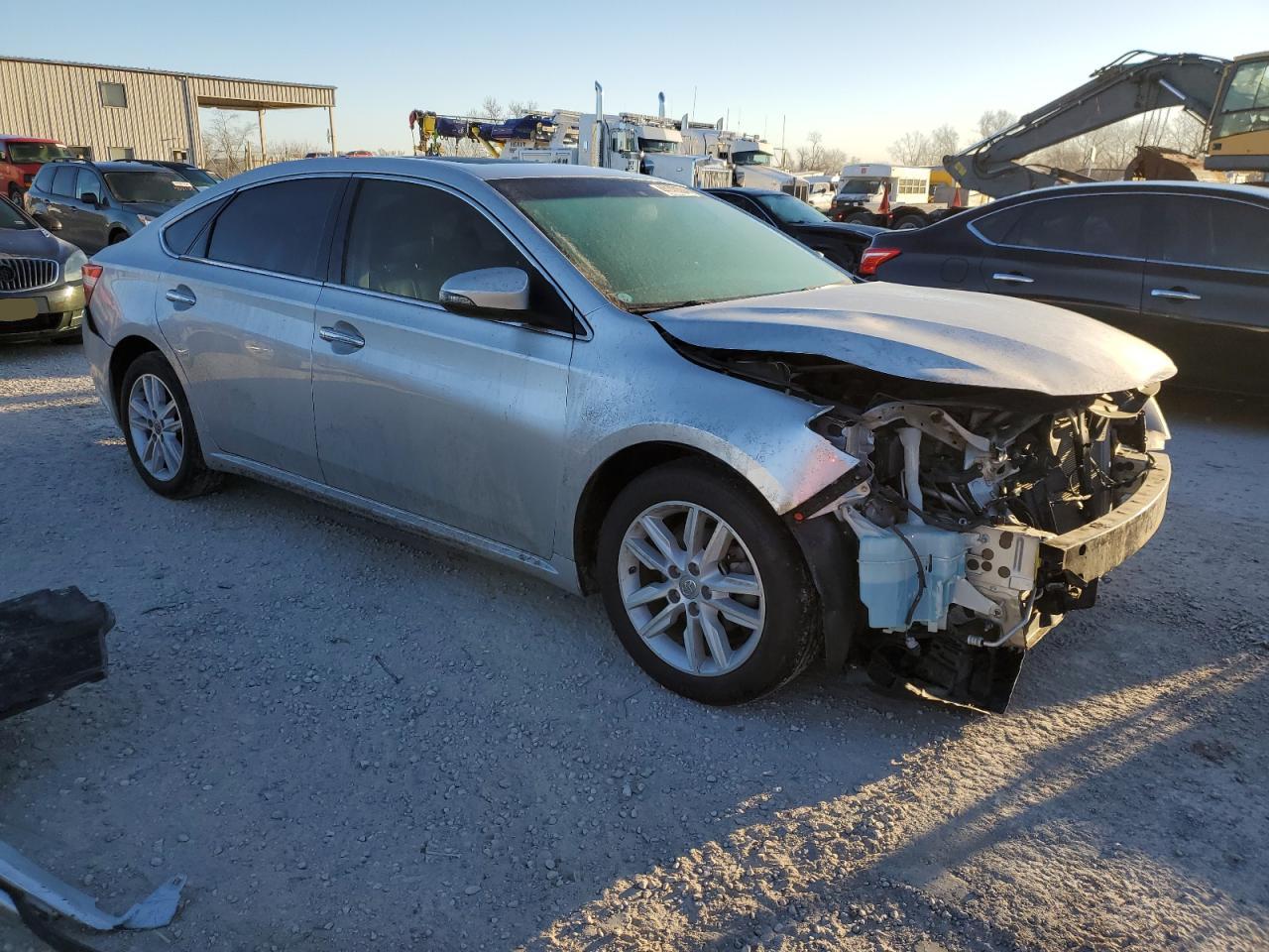 Photo 3 VIN: 4T1BK1EBXDU031558 - TOYOTA AVALON 