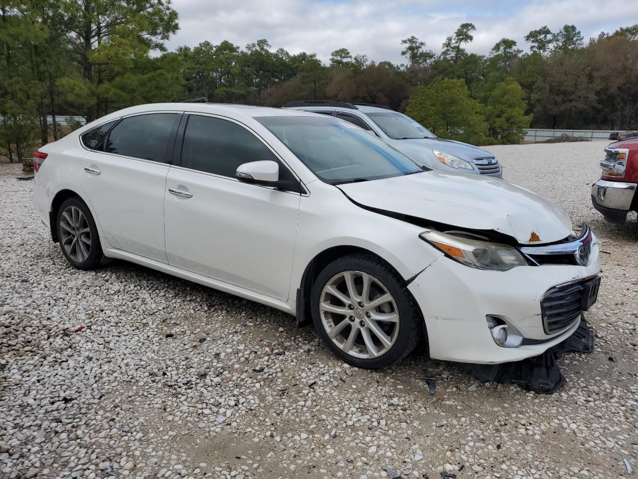 Photo 3 VIN: 4T1BK1EBXDU042737 - TOYOTA AVALON 