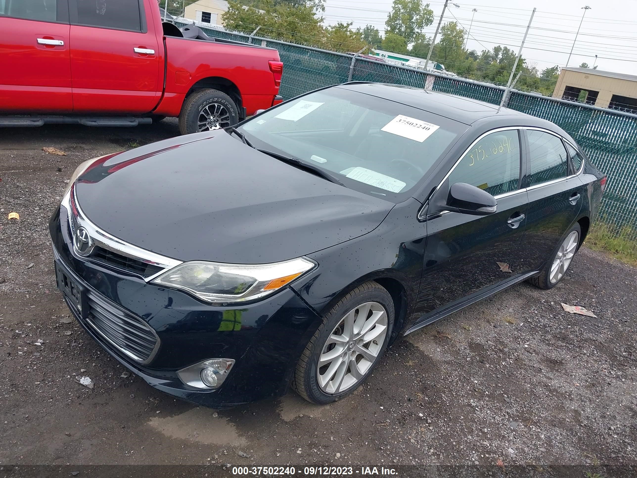 Photo 1 VIN: 4T1BK1EBXDU069047 - TOYOTA AVALON 