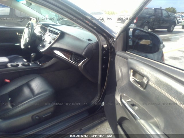 Photo 4 VIN: 4T1BK1EBXEU093365 - TOYOTA AVALON 