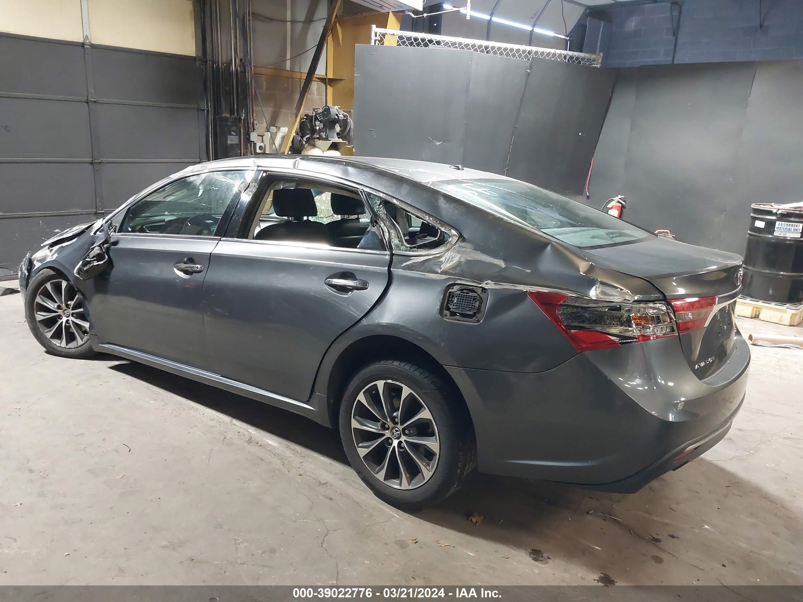 Photo 2 VIN: 4T1BK1EBXHU259324 - TOYOTA AVALON 