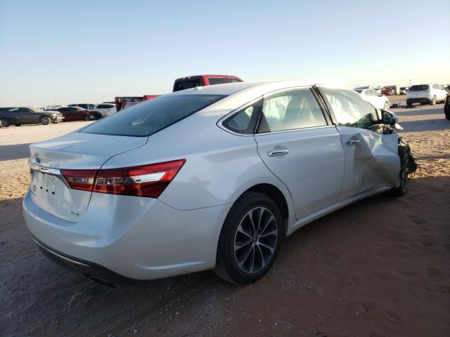 Photo 3 VIN: 4T1BK1EBXJU271138 - TOYOTA AVALON XLE 