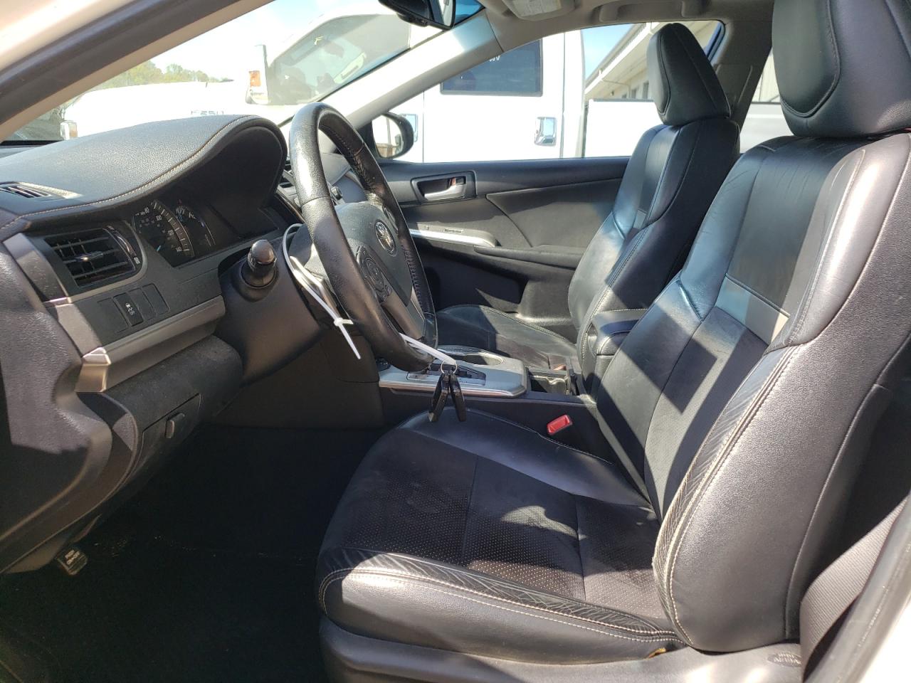 Photo 6 VIN: 4T1BK1FK0CU508558 - TOYOTA CAMRY 