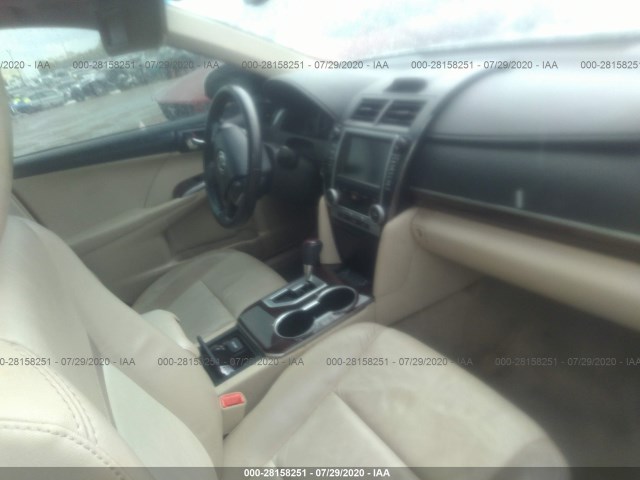 Photo 4 VIN: 4T1BK1FK0CU511377 - TOYOTA CAMRY 