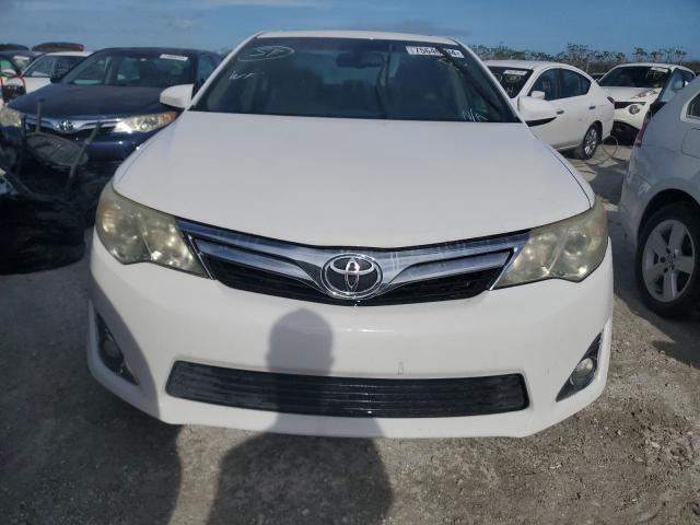 Photo 4 VIN: 4T1BK1FK0CU513209 - TOYOTA CAMRY SE 