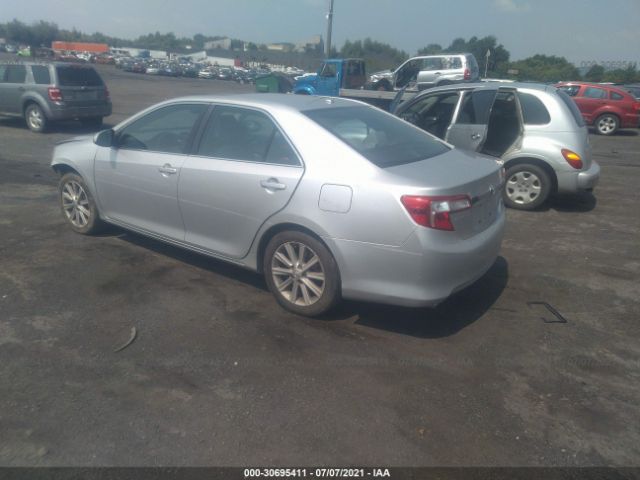 Photo 2 VIN: 4T1BK1FK0CU524677 - TOYOTA CAMRY 