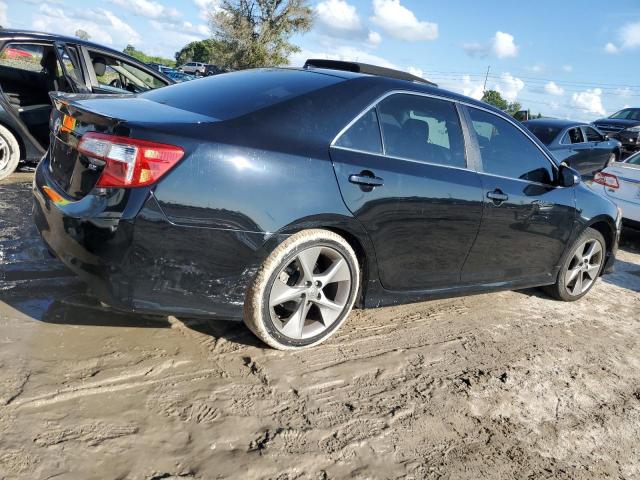 Photo 2 VIN: 4T1BK1FK0DU020633 - TOYOTA CAMRY SE 