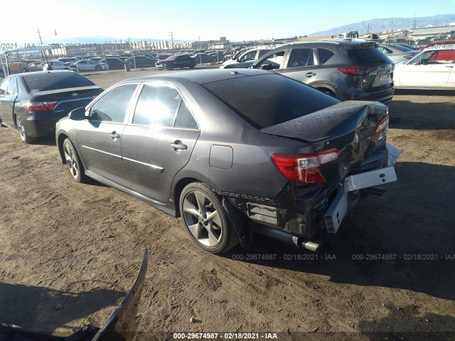 Photo 2 VIN: 4T1BK1FK0DU020888 - TOYOTA CAMRY 