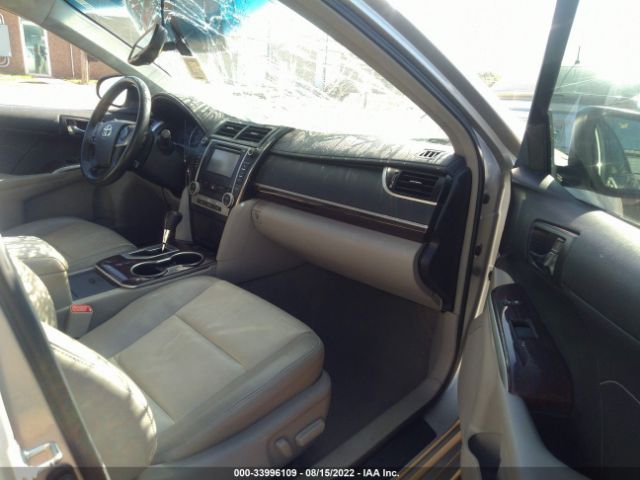 Photo 4 VIN: 4T1BK1FK0DU021409 - TOYOTA CAMRY 