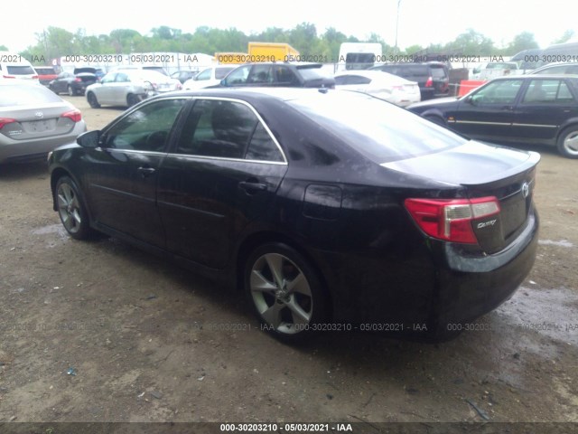 Photo 2 VIN: 4T1BK1FK0DU529489 - TOYOTA CAMRY 