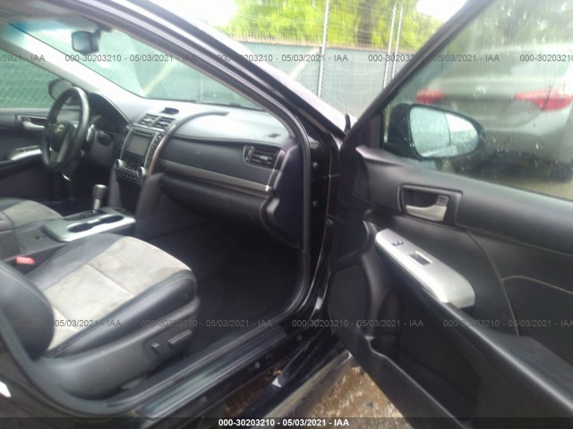 Photo 4 VIN: 4T1BK1FK0DU529489 - TOYOTA CAMRY 