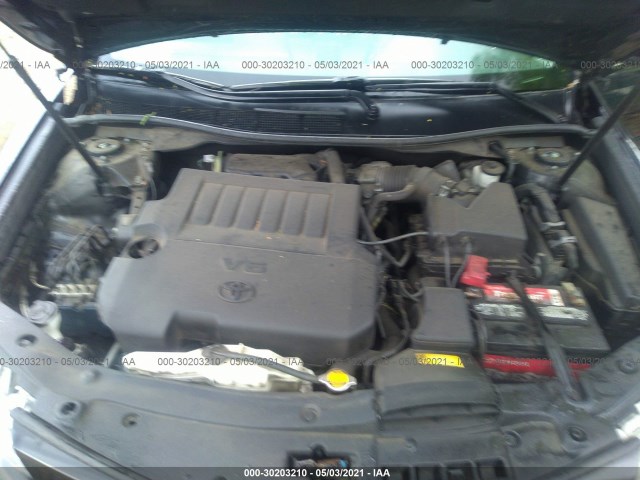 Photo 9 VIN: 4T1BK1FK0DU529489 - TOYOTA CAMRY 