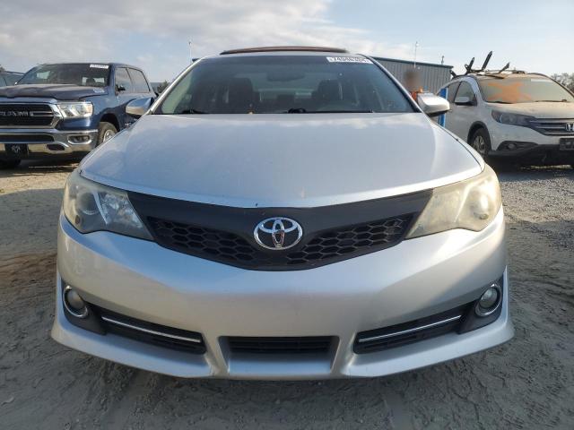 Photo 4 VIN: 4T1BK1FK0DU531016 - TOYOTA CAMRY SE 