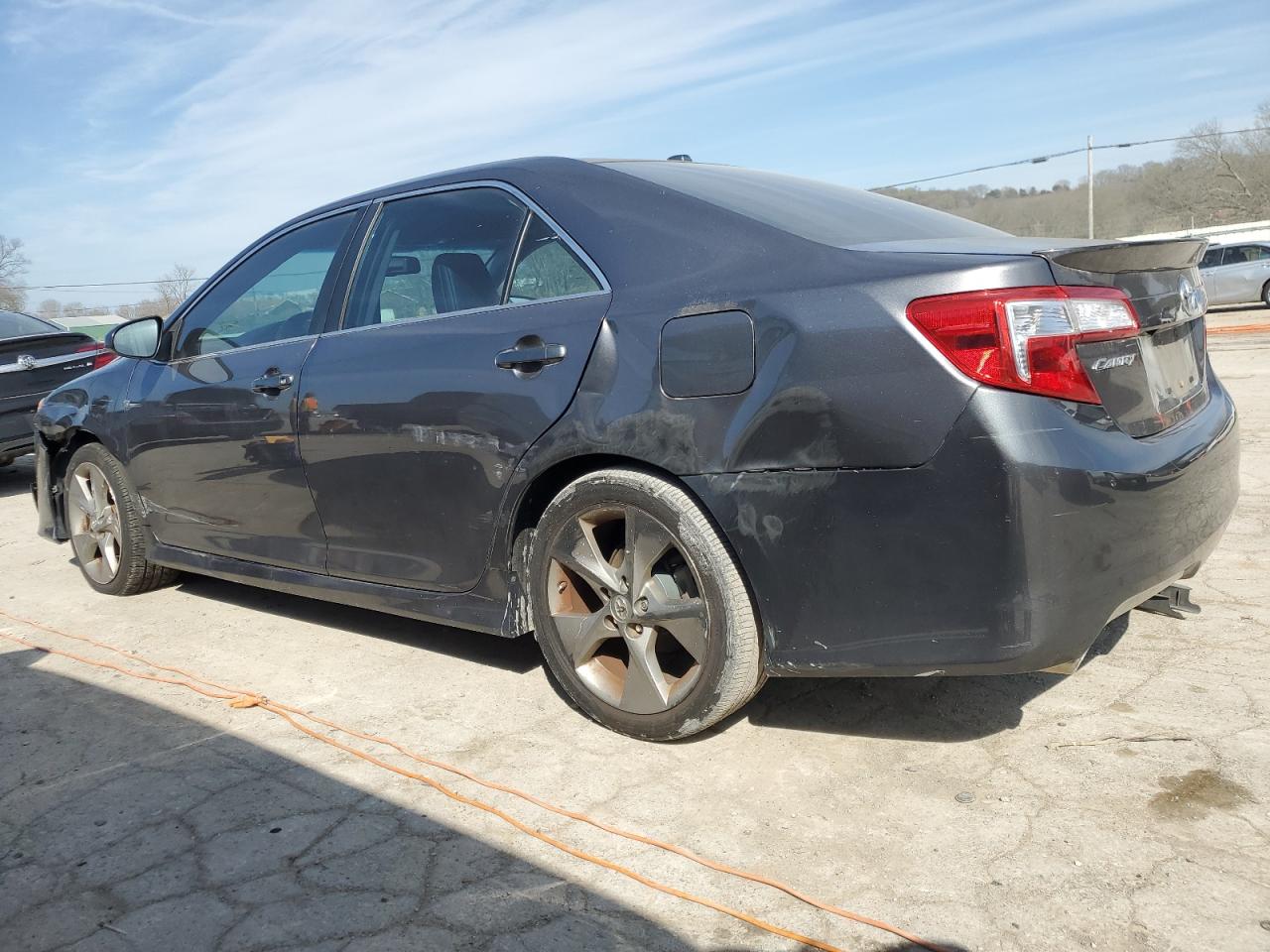 Photo 1 VIN: 4T1BK1FK0DU537348 - TOYOTA CAMRY 