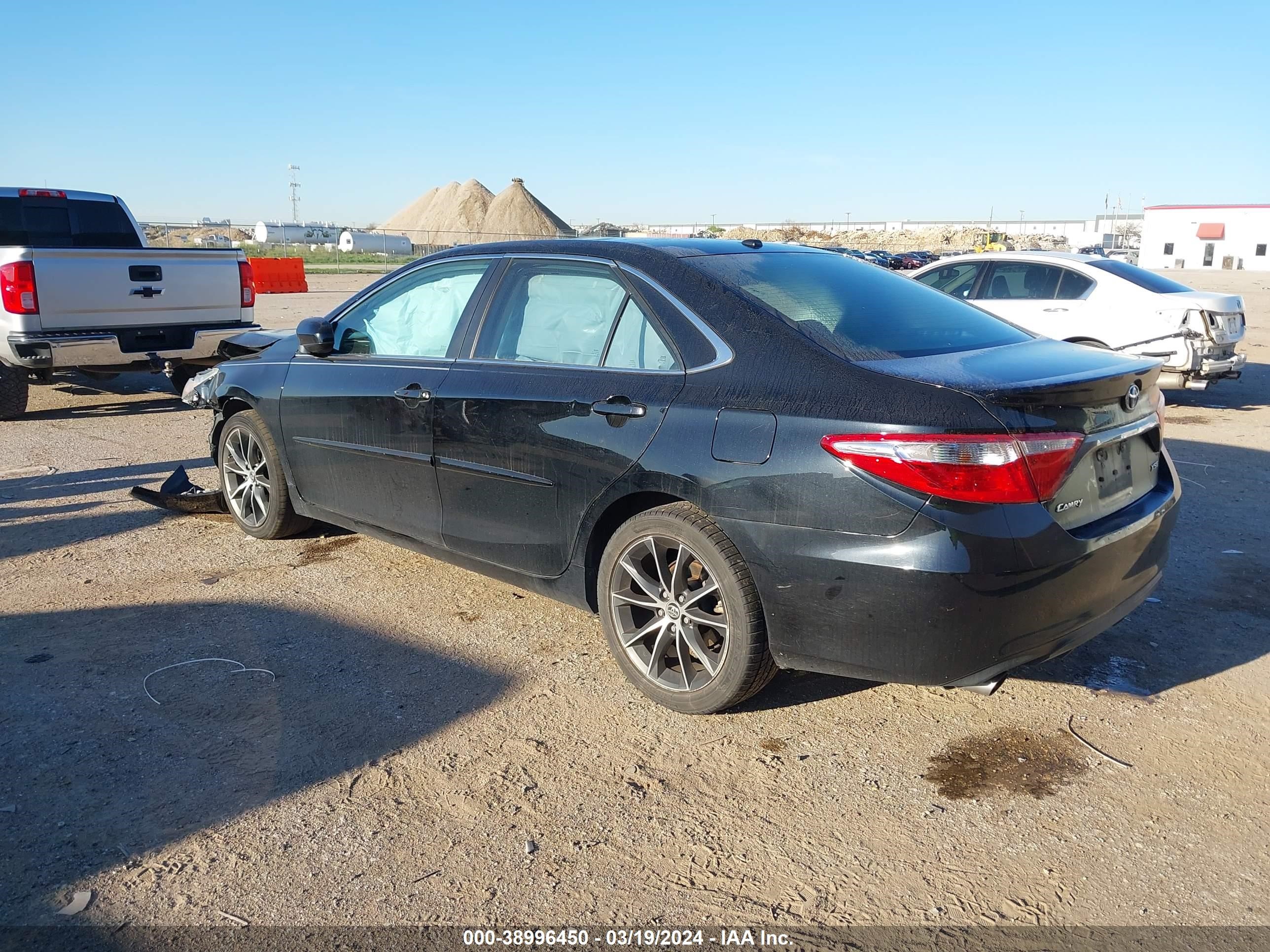 Photo 2 VIN: 4T1BK1FK0GU571519 - TOYOTA CAMRY 