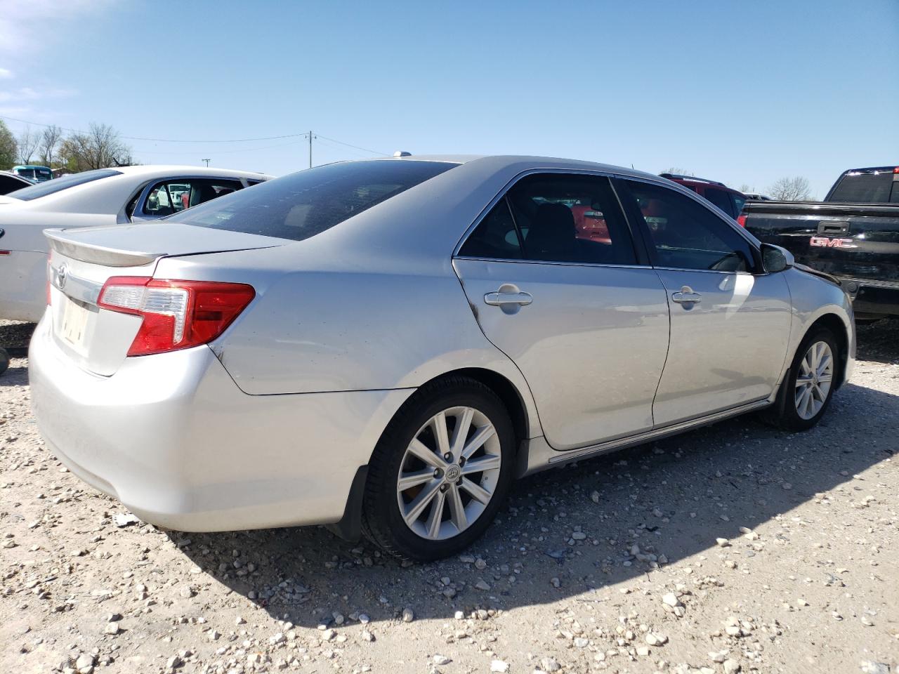 Photo 2 VIN: 4T1BK1FK1CU005492 - TOYOTA CAMRY 