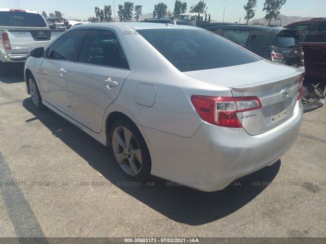 Photo 2 VIN: 4T1BK1FK1CU006447 - TOYOTA CAMRY 