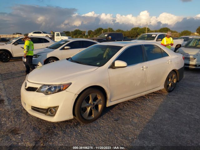 Photo 1 VIN: 4T1BK1FK1CU015116 - TOYOTA CAMRY 