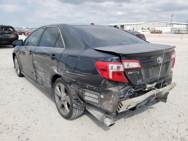 Photo 2 VIN: 4T1BK1FK1DU023282 - TOYOTA CAMRY SE 